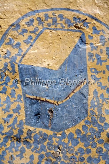 egypte desert libyque 17.JPG - Kaaba peinte sur la façade d'une maison Bahareya, désert occidental, Egypte